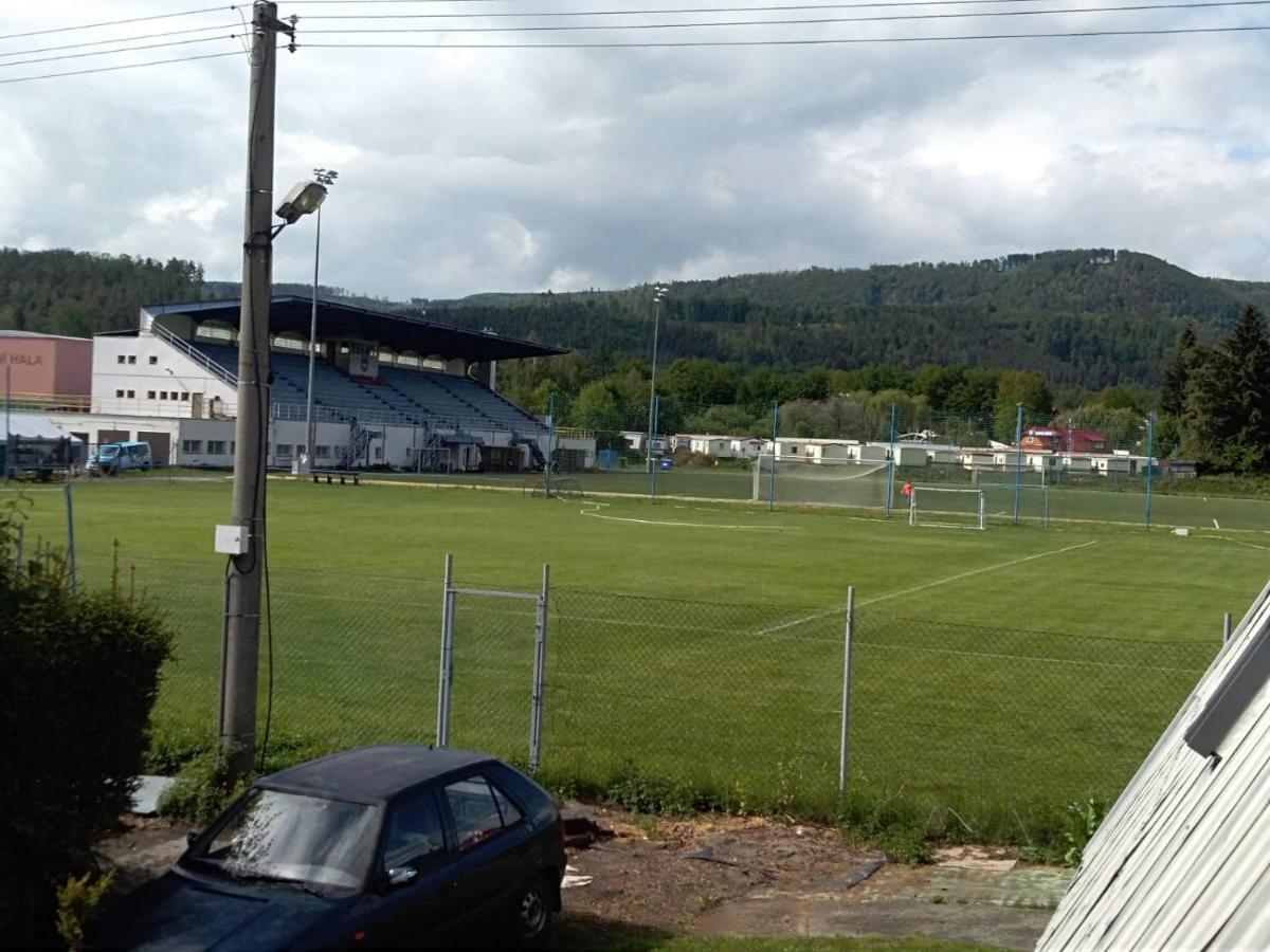 Nase Chatka Pod Strani Villa Rožnov pod Radhoštěm Dış mekan fotoğraf